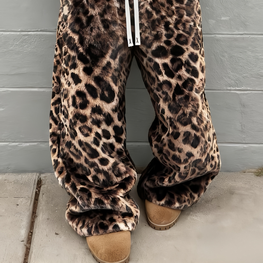 Threadz™ Fleece Leopard Print Sweats